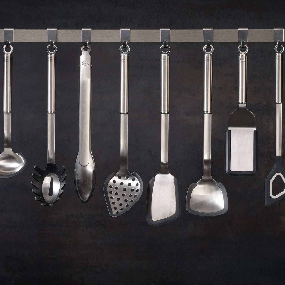 Round Handle Wok Turner with silicone edge