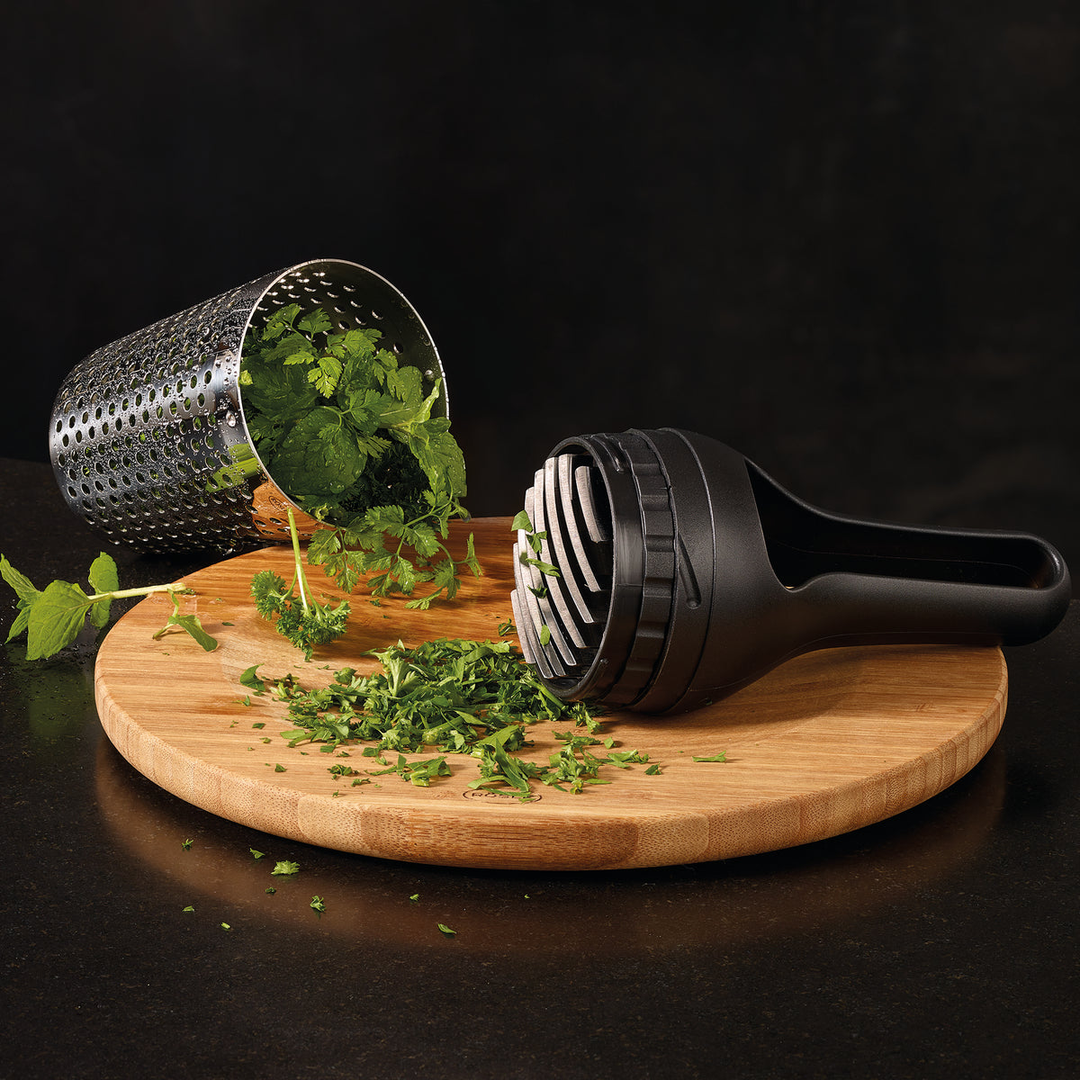 Herb Shower with weighing knife