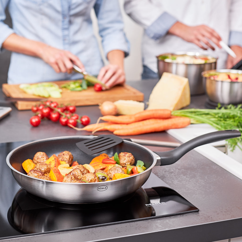 Frying pan BASIC LINE Ø 28 cm I 11.0 in. ProPlex